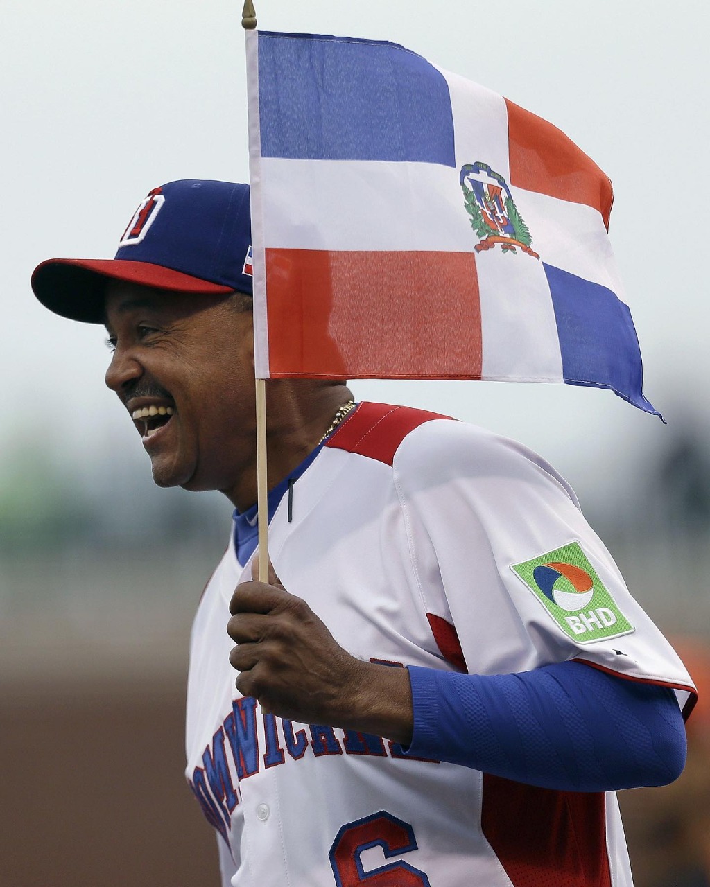 TONY PEÑA